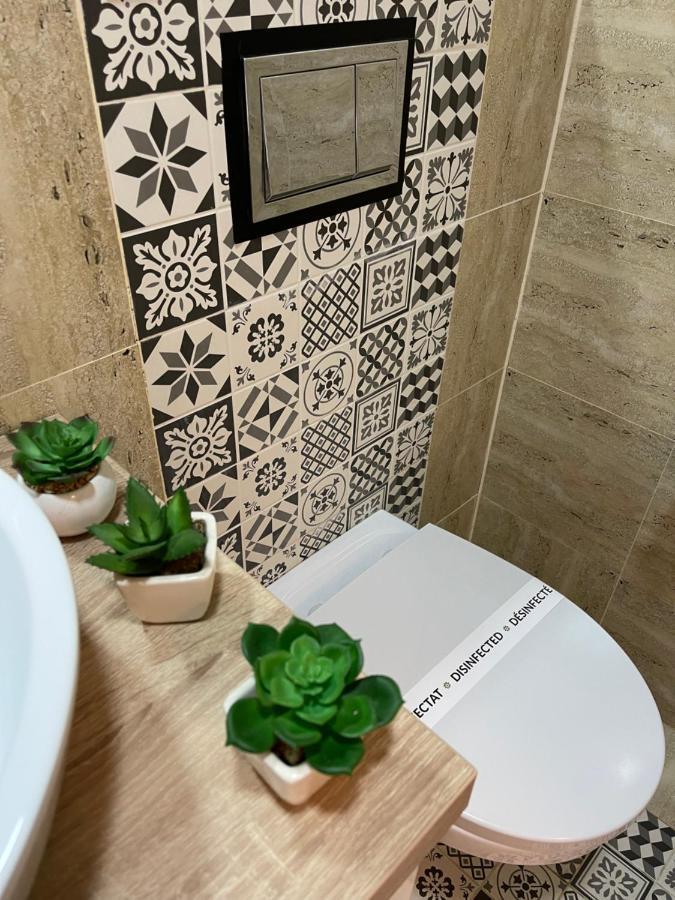 בוקרשט Relax Luxury Apartment Palace מראה חיצוני תמונה